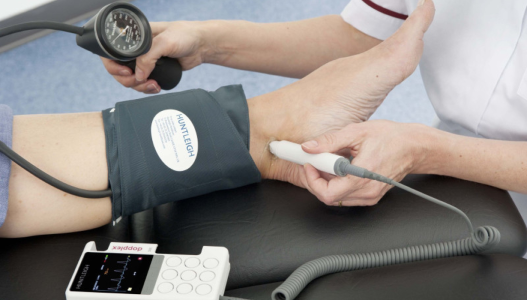 Doppler portátil: aliado clave en la valoración vascular